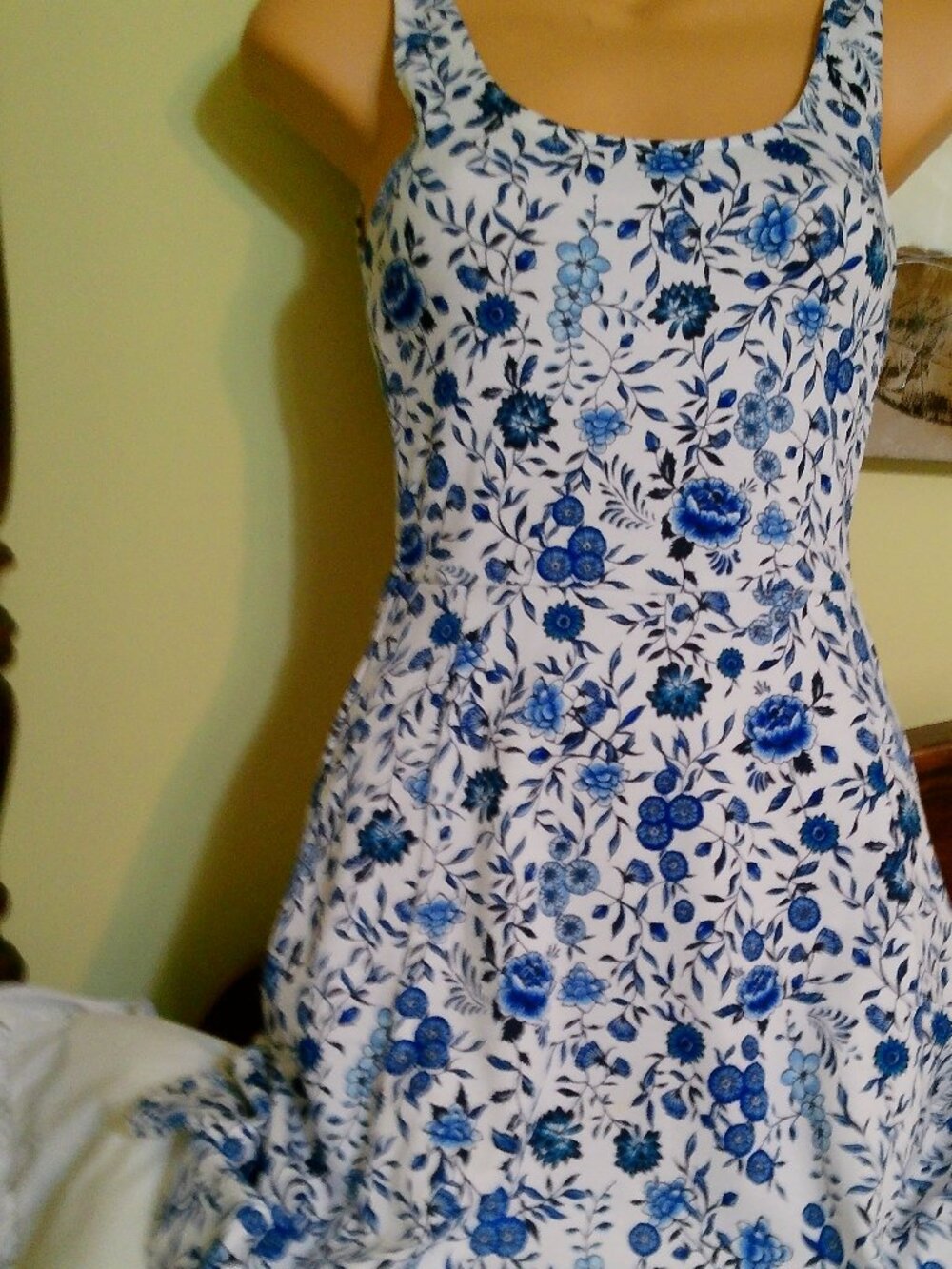 Divided H&M Floral Sleeveless Tank Skater Dress SIZE 2 GOOD CONDITION